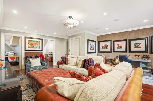 5200 France Avenue S, 34, Edina, MN 55410