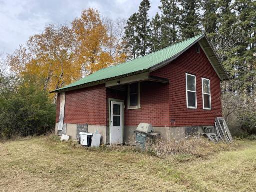29026 Van Pelt Road NW, Grygla, MN 56727