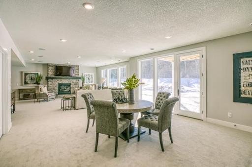 10401 56th Place N, Lake Elmo, MN 55042