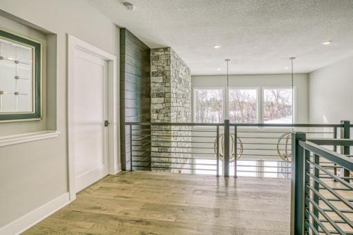 10401 56th Place N, Lake Elmo, MN 55042