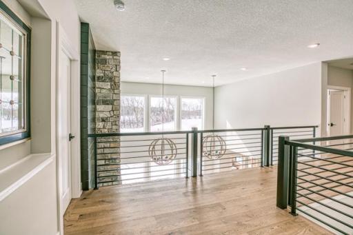 10401 56th Place N, Lake Elmo, MN 55042