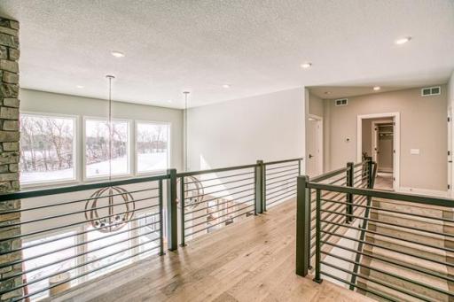 10401 56th Place N, Lake Elmo, MN 55042
