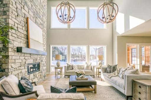 10401 56th Place N, Lake Elmo, MN 55042