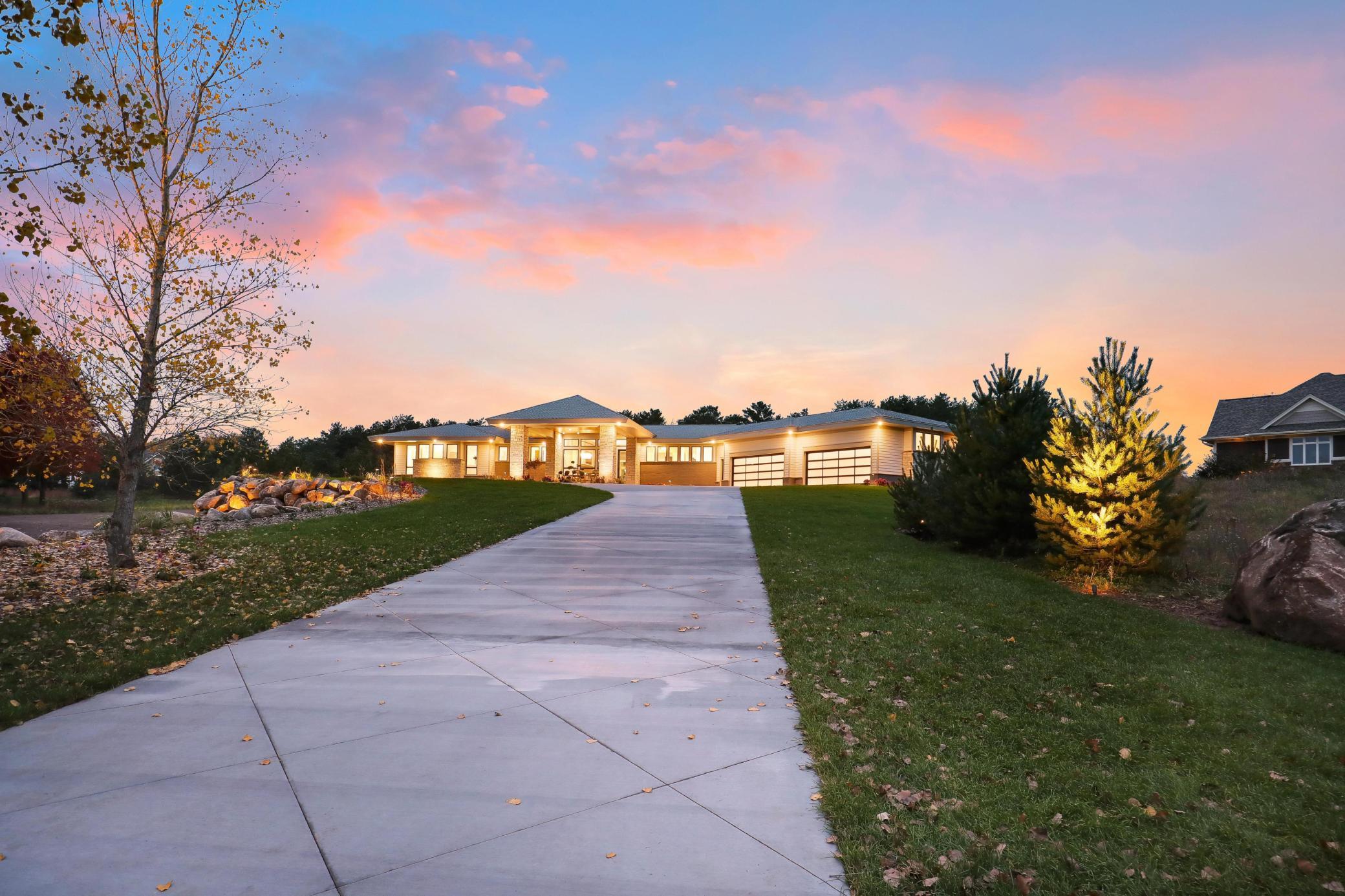 8710Photography-Web-Friendly-12736-22nd-Street-North-Stillwater-MN-55082-2.jpg
