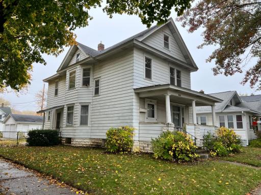 860 Edmund Avenue, Saint Paul, MN 55104