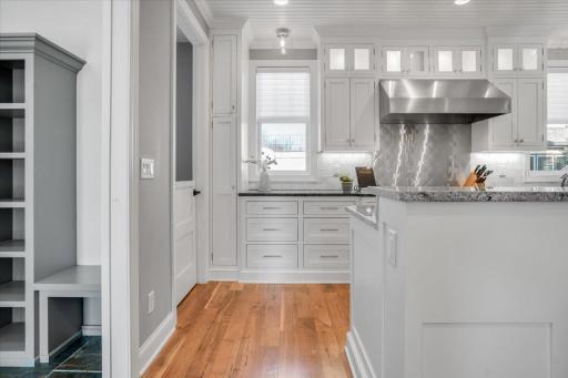 4138 Xerxes Avenue S, Minneapolis, MN 55410