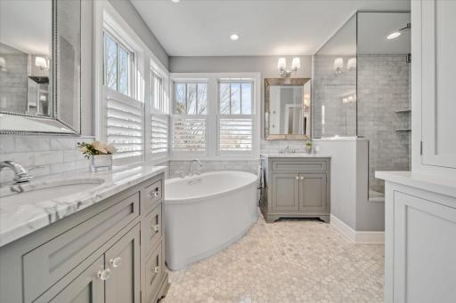 4138 Xerxes Avenue S, Minneapolis, MN 55410