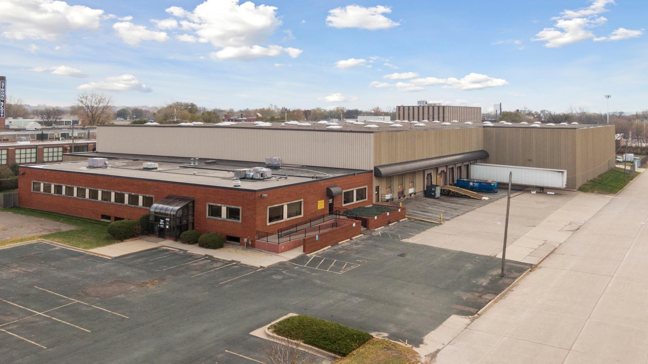 2500 Kennedy Street NE_014_V2 (2).jpg