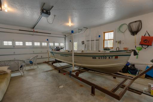 2333 Paradise Point Road, Cook, MN 55723