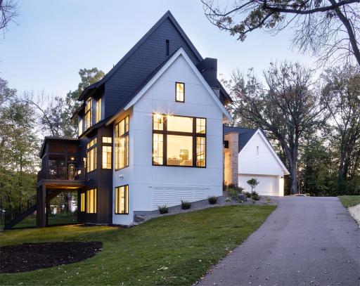 2326 Oakland Road, Minnetonka, MN 55305