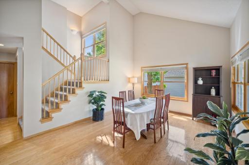 Grand Room with Vaulted and high Ceilings!