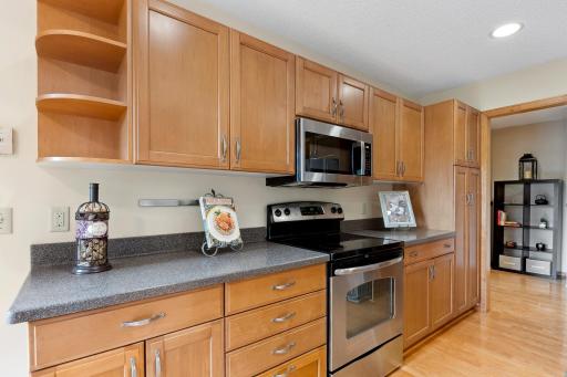 Lots of space for cooking!