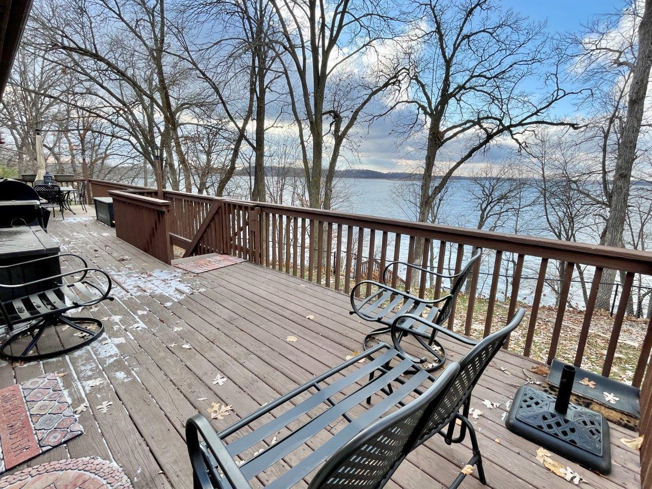 18-Lakeside deck off main level dining (2).jpg