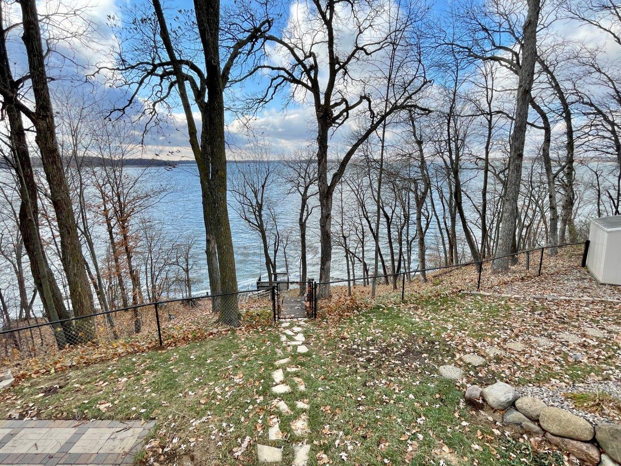 20-View from lakeside deck.jpg