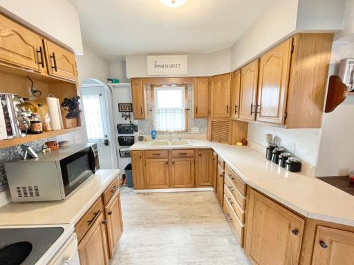Photo for 217 N Spring Avenue, Springfield, MN 56087 - Listing #6454286 217 N Spring Avenue, Springfield, MN 56087