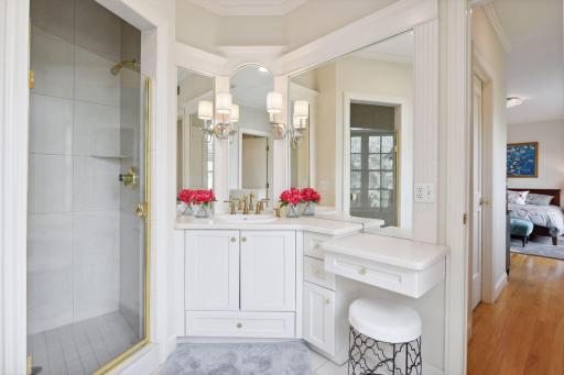 15 Circle W, Edina, MN 55436