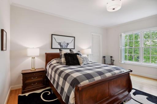15 Circle W, Edina, MN 55436