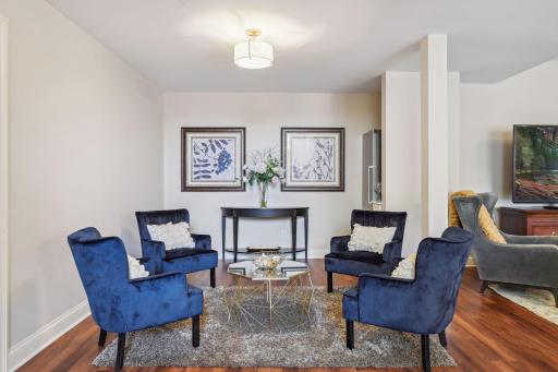 15 Circle W, Edina, MN 55436