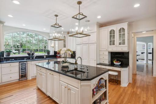 15 Circle W, Edina, MN 55436
