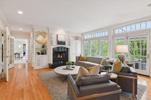 15 Circle W, Edina, MN 55436