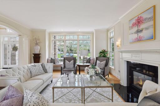 15 Circle W, Edina, MN 55436