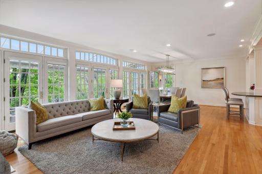 15 Circle W, Edina, MN 55436