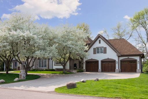 15 Circle W, Edina, MN 55436