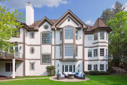 15 Circle W, Edina, MN 55436