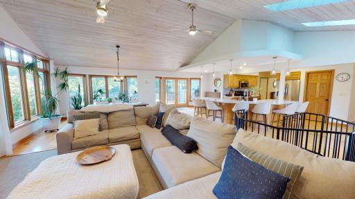 2510 Mayfair Avenue, White Bear Lake, MN 55110