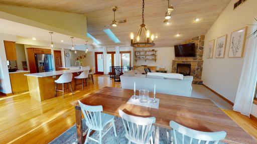 2510 Mayfair Avenue, White Bear Lake, MN 55110