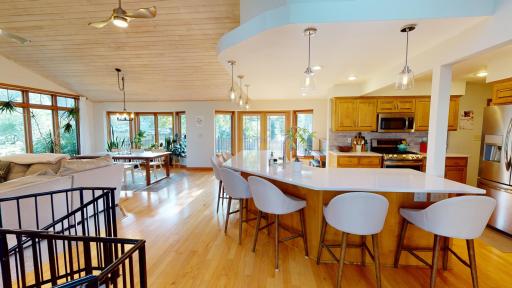 2510 Mayfair Avenue, White Bear Lake, MN 55110