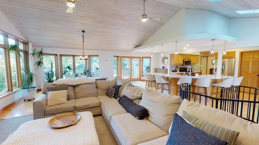 2510 Mayfair Avenue, White Bear Lake, MN 55110