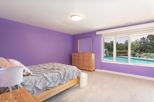 808 Great Oaks Trail, Eagan, MN 55123