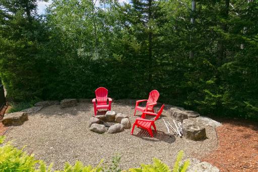808 Great Oaks Trail, Eagan, MN 55123