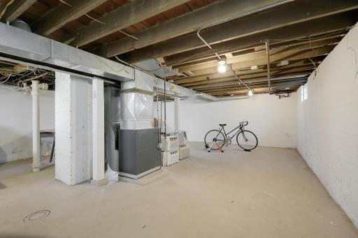 Unfinished basement is clean with tall ceilings. Could be great if finished for additional sqft.
