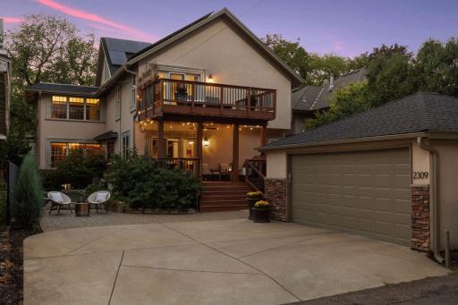 2309 Newton Avenue S, Minneapolis, MN 55405