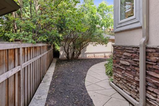 2309 Newton Avenue S, Minneapolis, MN 55405