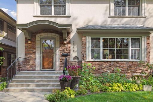 2309 Newton Avenue S, Minneapolis, MN 55405