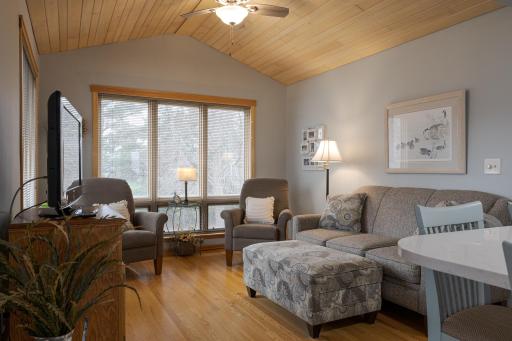 10059 Cove Pointe Road, Brainerd, MN 56401