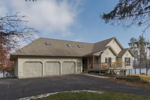 10059 Cove Pointe Road, Brainerd, MN 56401