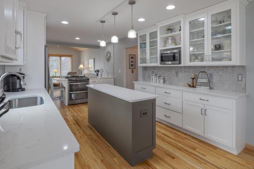 10059 Cove Pointe Road, Brainerd, MN 56401