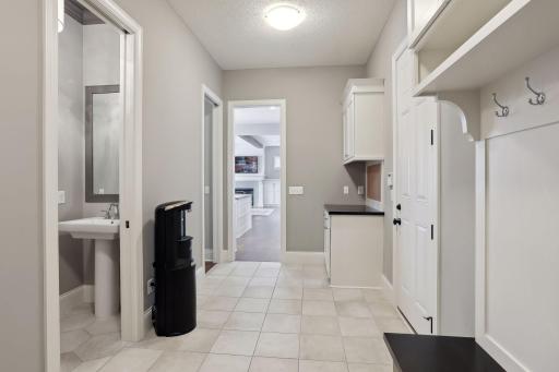 5665 Zanzibar Lane N, Plymouth, MN 55446