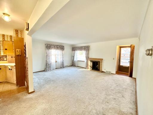 515 W Van Dusen Street, Springfield, MN 56087