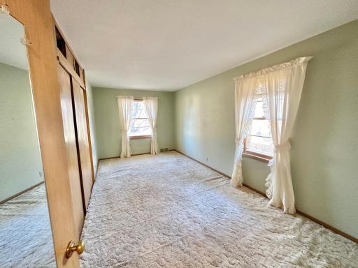 515 W Van Dusen Street, Springfield, MN 56087