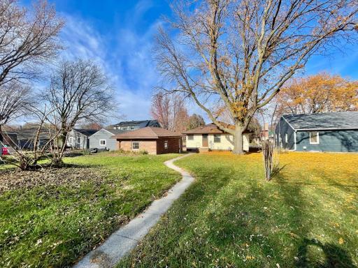 515 W Van Dusen Street, Springfield, MN 56087