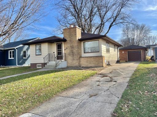 515 W Van Dusen Street, Springfield, MN 56087