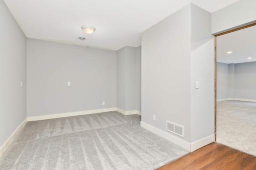4022 Grimes Avenue S, Edina, MN 55416