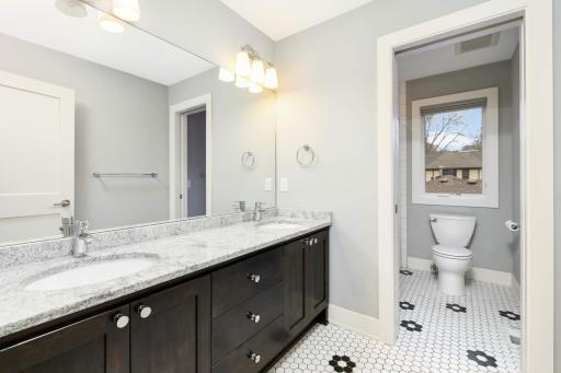 4022 Grimes Avenue S, Edina, MN 55416