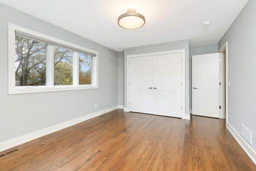 4022 Grimes Avenue S, Edina, MN 55416