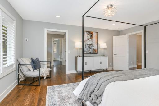 4022 Grimes Avenue S, Edina, MN 55416